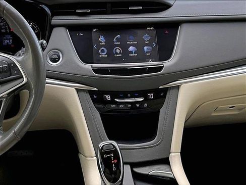 Used 2019 Cadillac XT5 Luxury AWD/4WD image 8