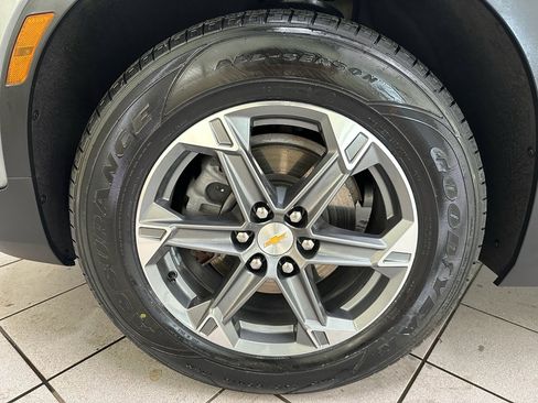 Certified 2024 Chevrolet Blazer LT w/ Convenience Package image 16