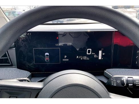 Used 2025 Nissan Kicks SV image 25