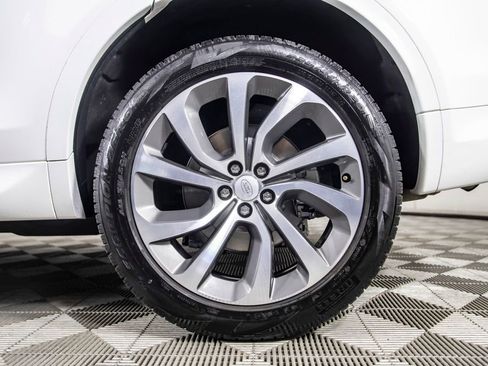Used 2022 Land Rover Discovery Sport SE R-Dynamic AWD/4WD image 41