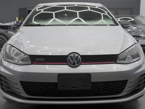 Used 2015 Volkswagen GTI S image 2