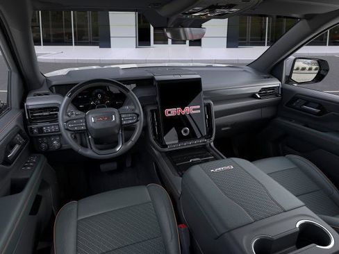 New 2026 GMC Yukon XL AT4 AWD/4WD image 15