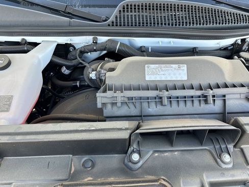 New 2025 GMC Savana 2500 Extended w/ Driver Convenience Package image 28