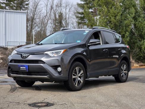 Used 2018 Toyota RAV4 XLE w/ Plus Extra Value Package image 4
