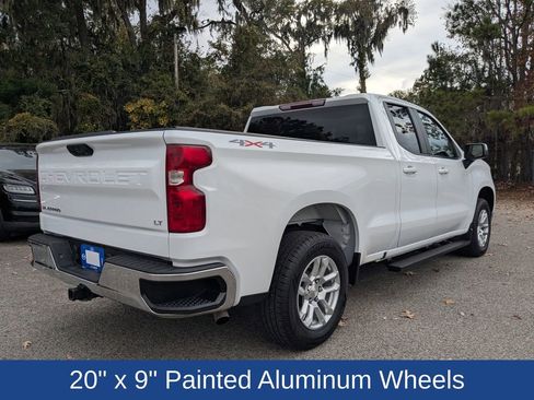 Used 2022 Chevrolet Silverado 1500 LT image 4