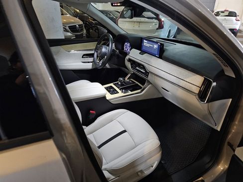 Used 2025 MAZDA CX-90 3.3 Turbo S w/ Premium Plus image 11