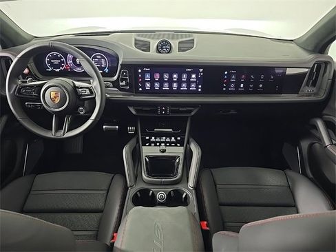 New 2025 Porsche Cayenne GTS image 29