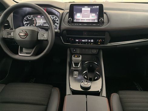 New 2026 Nissan Rogue SV AWD/4WD image 19