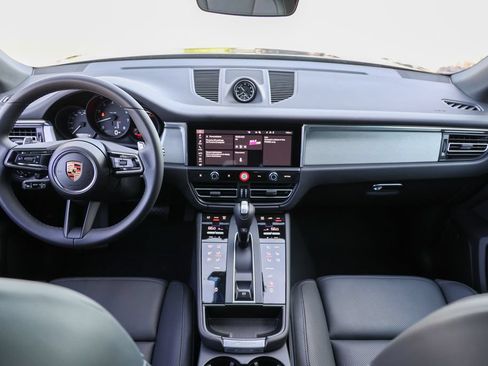 New 2026 Porsche Macan AWD/4WD image 15