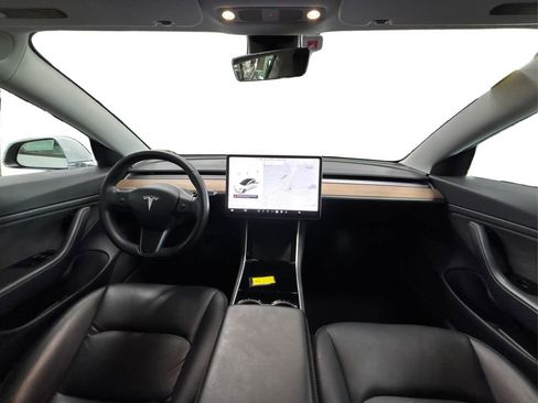 Used 2020 Tesla Model 3 Long Range image 25
