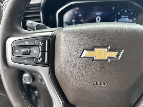 Used 2025 Chevrolet Silverado 1500 LT image 25