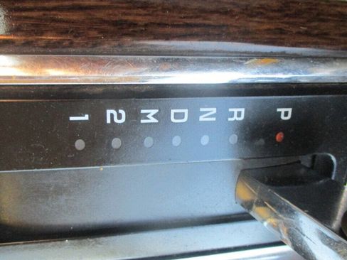 Used 2013 Ford F150 Lariat w/ Mid Equipment Group image 21