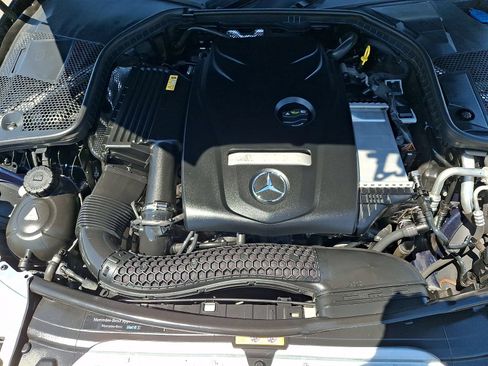 Certified 2018 Mercedes-Benz C 300 4MATIC Sedan image 28