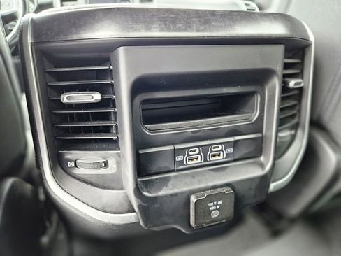 Used 2022 RAM 1500 Big Horn image 28