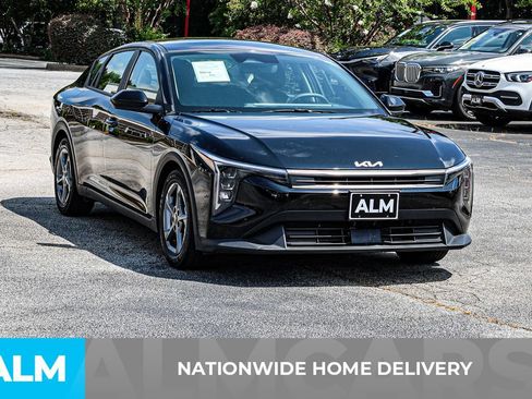 Used 2025 Kia K4 FWD image 5