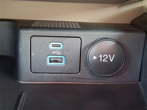 Certified 2022 Ford Escape SEL image 24