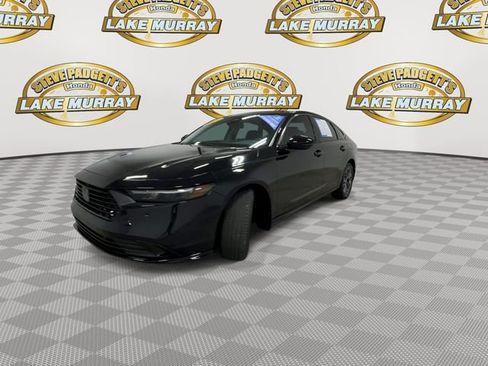 Used 2024 Honda Accord EX-L image 7