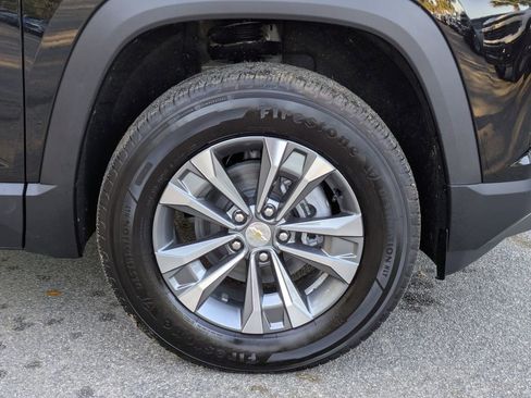 New 2026 Chevrolet Equinox LT w/ Convenience Package II FWD image 13