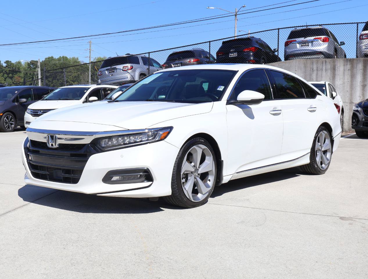 Used 2019 Honda Accord Touring image 32
