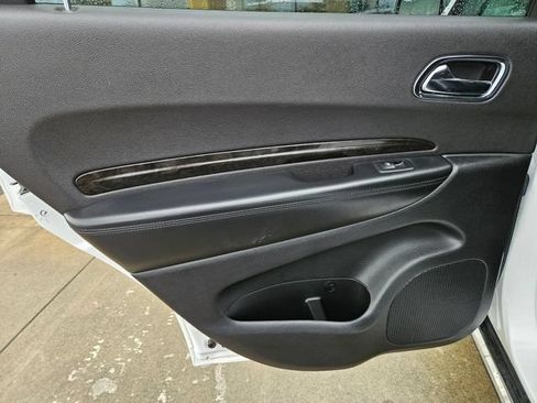 Used 2013 Dodge Durango Crew AWD/4WD image 18