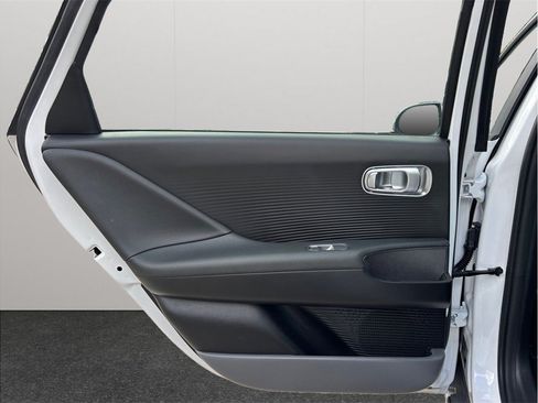 Used 2023 Hyundai Ioniq 6 SEL AWD image 36