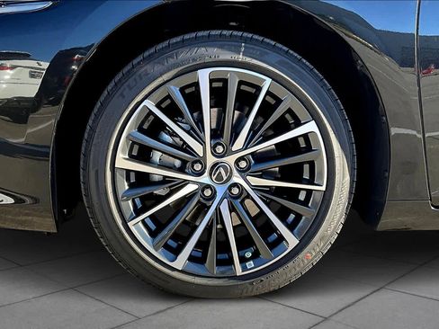New 2025 Lexus ES 350 w/ Premium Package image 11