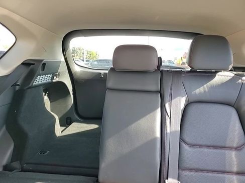 Used 2024 MAZDA CX-5 Carbon Edition image 24