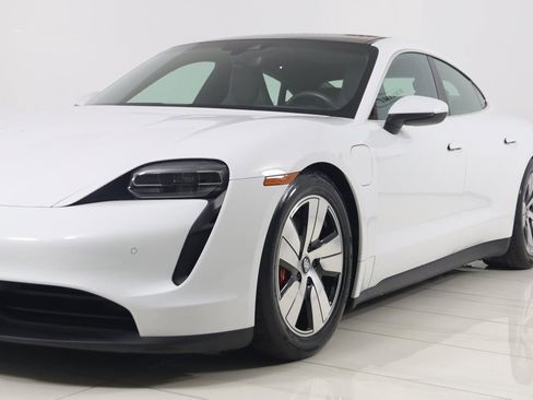 Used 2020 Porsche Taycan 4S image 71
