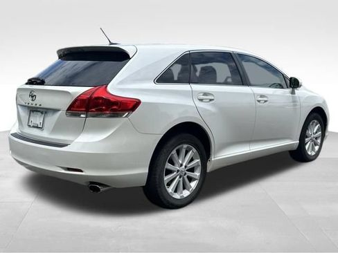 Used 2011 Toyota Venza FWD image 6