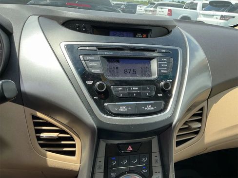 Used 2013 Hyundai Elantra GLS w/ Preferred Pkg FWD image 6