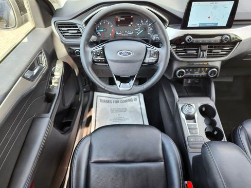 Used 2022 Ford Escape SEL AWD/4WD image 13