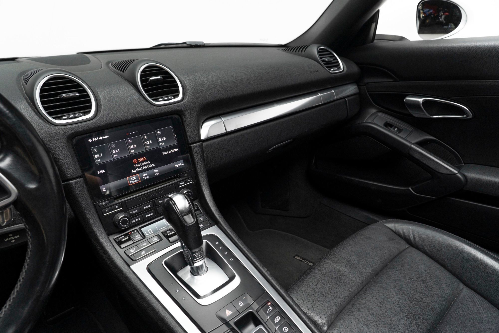 Used 2022 Porsche 718 Boxster RWD image 26