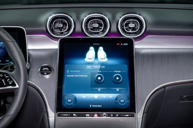 Certified 2026 Mercedes-Benz GLC 300 image 16