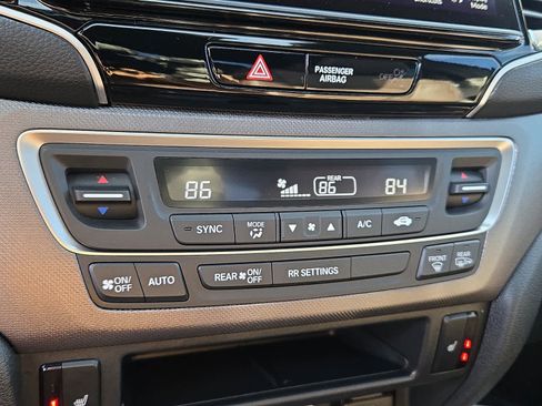 Used 2025 Honda Ridgeline RTL image 18
