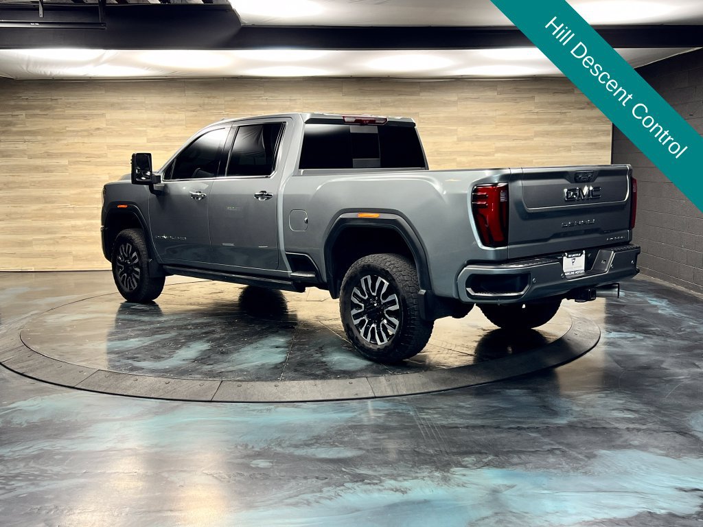 Used 2025 GMC Sierra 3500 Denali Ultimate AWD/4WD image 14