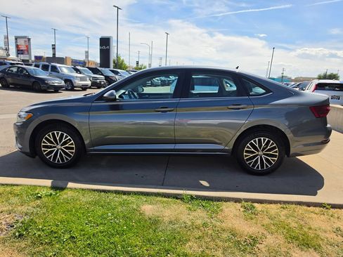 Used 2021 Volkswagen Jetta S FWD image 8