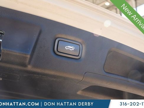 Used 2023 Hyundai Santa Fe SEL image 28