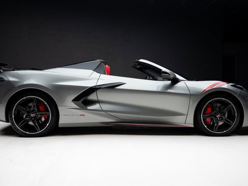 Used 2023 Chevrolet Corvette Stingray Preferred Conv w/ Z51 Performance Package RWD image 41