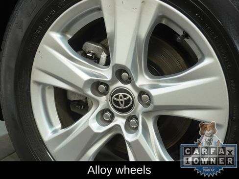 Used 2021 Toyota RAV4 XLE w/ Convenience Package AWD/4WD image 14