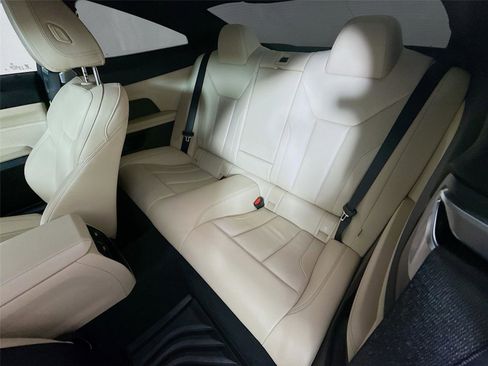 Used 2025 BMW 440i xDrive M440i xDrive w/ Premium Package image 16