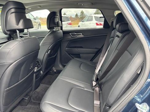 Used 2024 Kia Sportage EX w/ EX Premium Package image 12