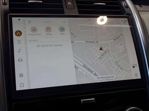 Used 2022 Land Rover Discovery HSE R-Dynamic image 25