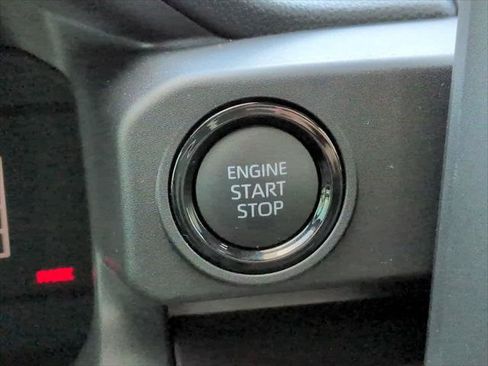 Certified 2026 Toyota Tacoma SR5 w/ SR5 Upgrade Package RWD image 25