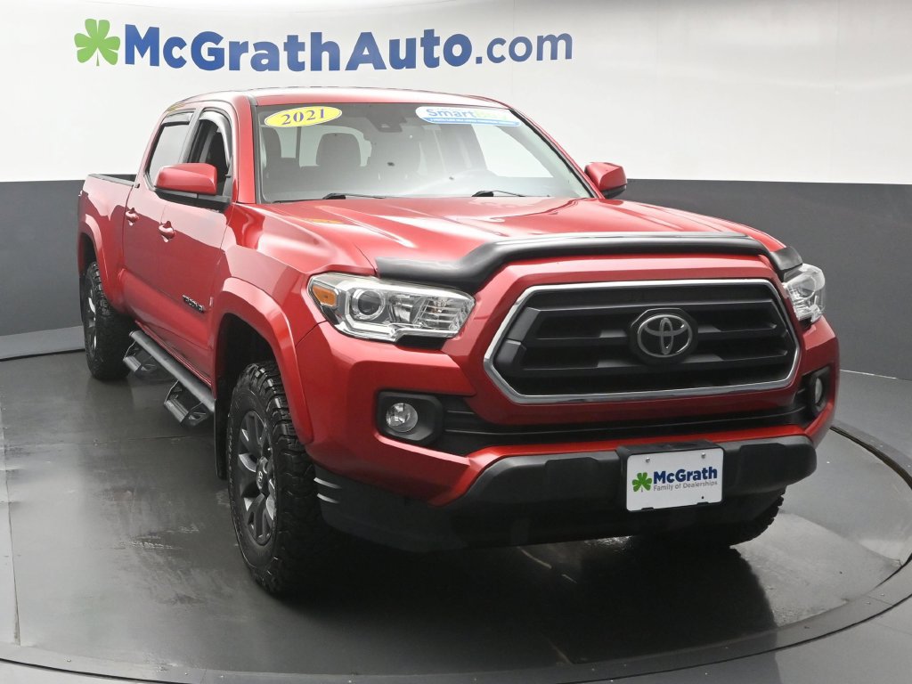 Used 2021 Toyota Tacoma SR5 RWD image 5