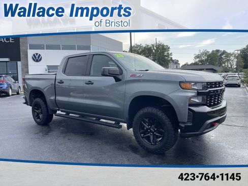 Used 2020 Chevrolet Silverado 1500 Custom Trail Boss w/ Custom Convenience Package AWD/4WD image 1