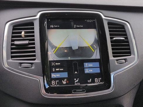 Used 2019 Volvo XC90 T6 Momentum w/ Advanced Package image 11