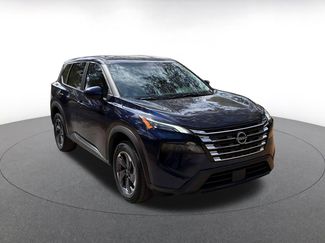 Used 2025 Nissan Rogue SV video 1