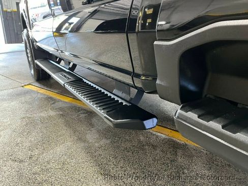 Used 2023 Ford F350 Lariat w/ FX4 Off-Road Package image 9