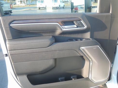 New 2026 Chevrolet Silverado 3500 High Country w/ High Country Premium Package image 31