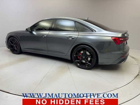 Used 2020 Audi S6 Prestige w/ Prestige Package image 3